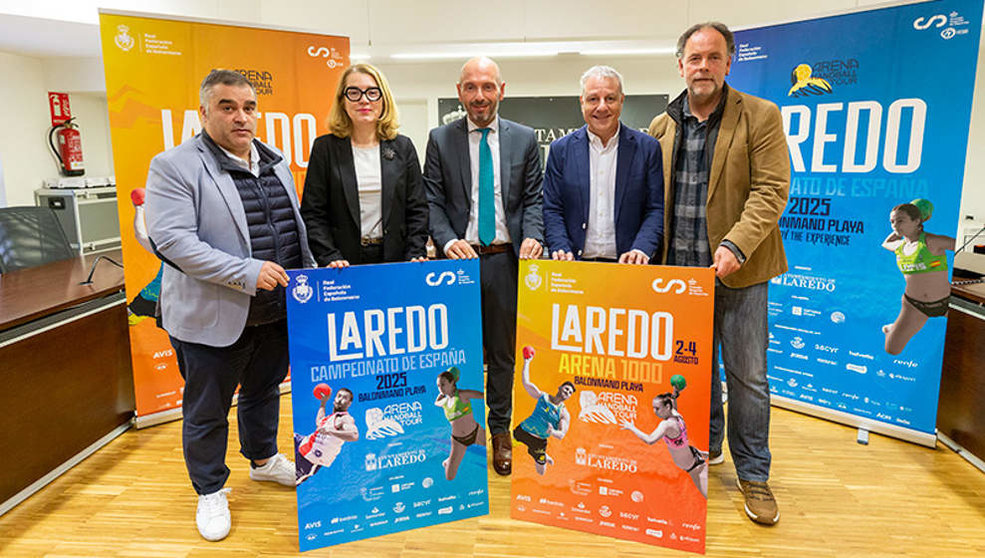 Presentación del Arena Handball Tour de Balonmano Playa y Campeonato de España de Balonmano Playa Laredo 2025